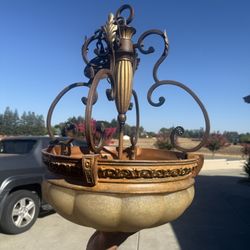 Ceiling lamp - good condition 