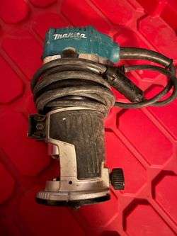 Makita router