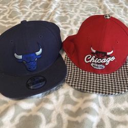 2 Chicago bulls Hats 