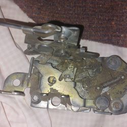 Vw Door Latch. Works Great 👍 Fits Many Years 