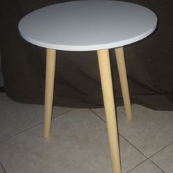  Table Modern Round Side Table Simple Mini Sofa Rack for Living Bedroom Balcony Compact Design