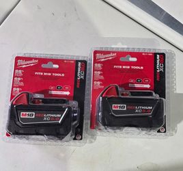 2- 5.0 Milwaukee  New Batteries Battery