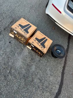 JL Audio 12WO 12” Subwoofers (Pair) - Great Bass