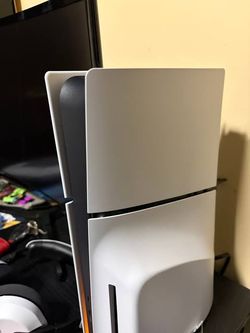 PS5 Slim Disc matte finish model trade for Xbox Series X/X Digital