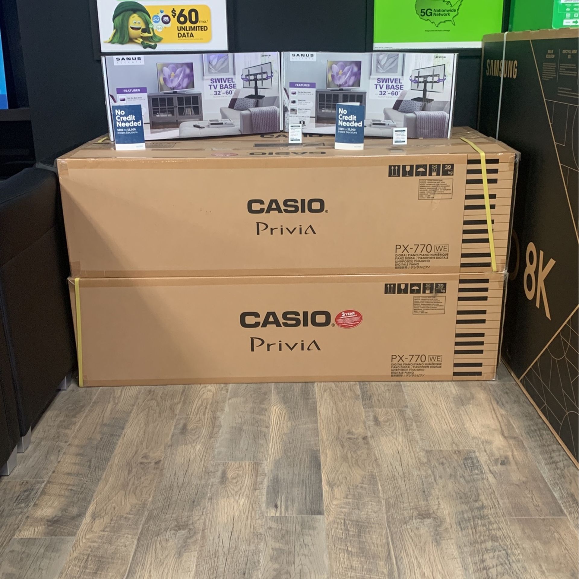 Casio Privia PX-770 Digital Piano Brand New