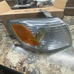 2001 Toyota Camry Front Turn Signals