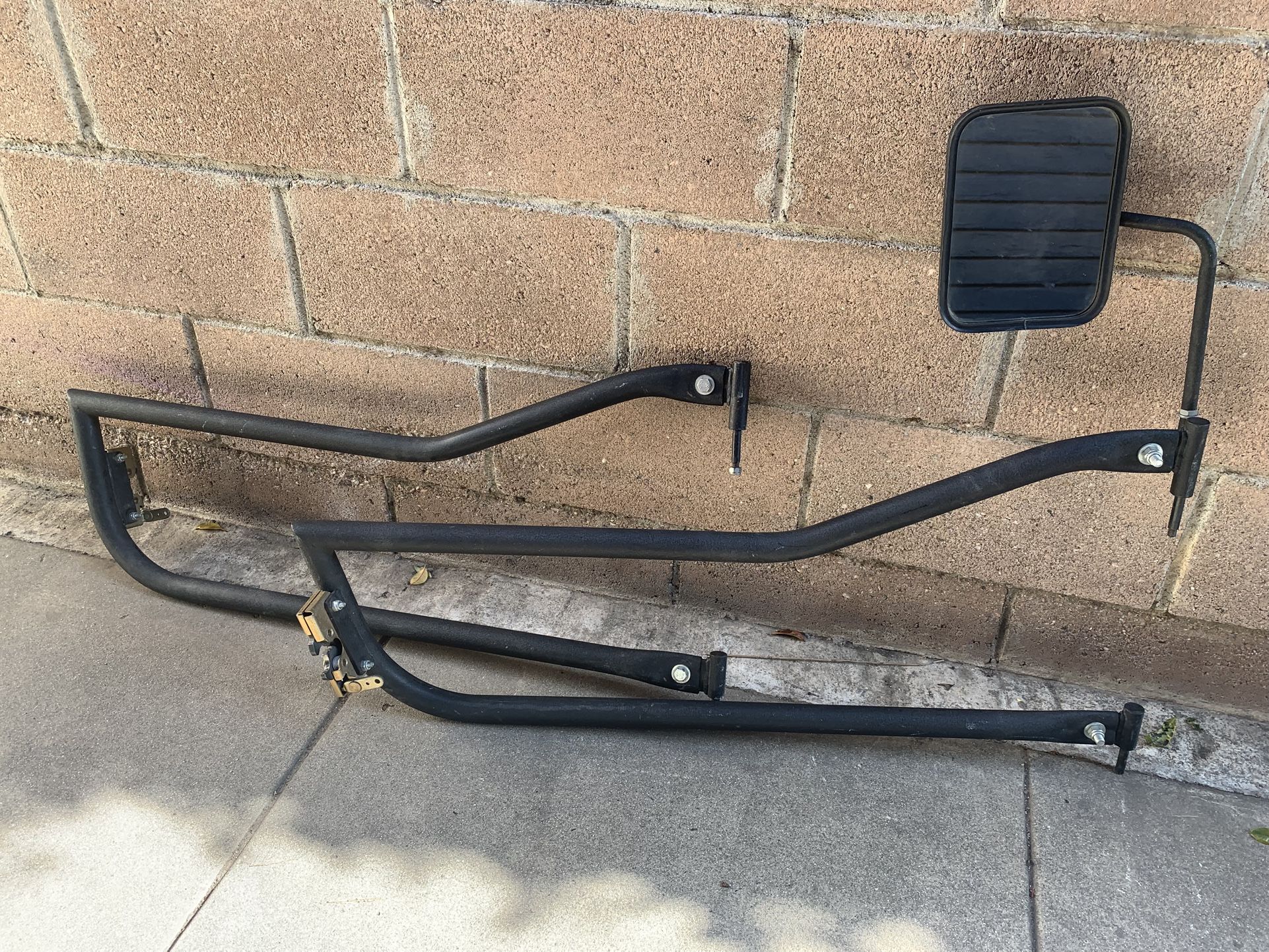 Jeep Wrangler Tube Doors With Driver Side Mirror