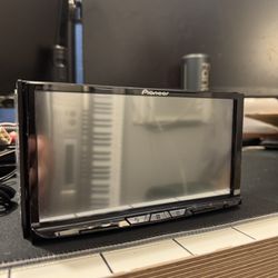 Pioneer AVH-W4500NEX Double Din Radio For Parts Or Repair 