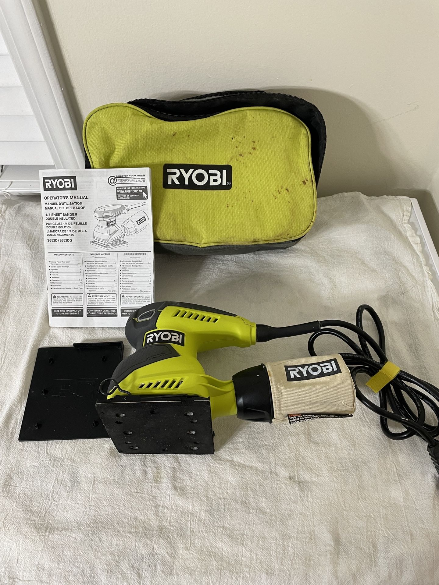 Ryobi S652 Palm Sheet Sander