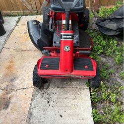 Snapper Riding Mower Works Great 928 New Battery Key Start 