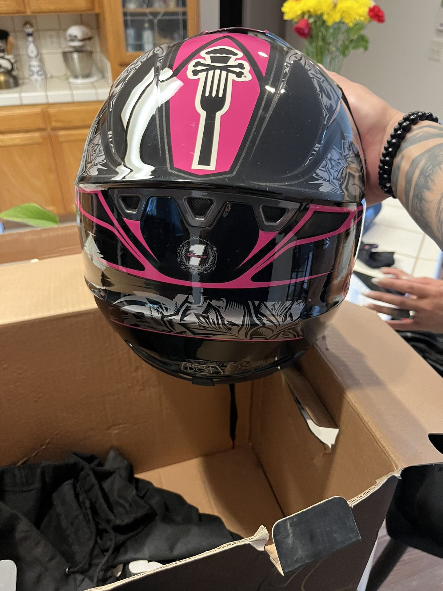 Women’s FOX Helmet 