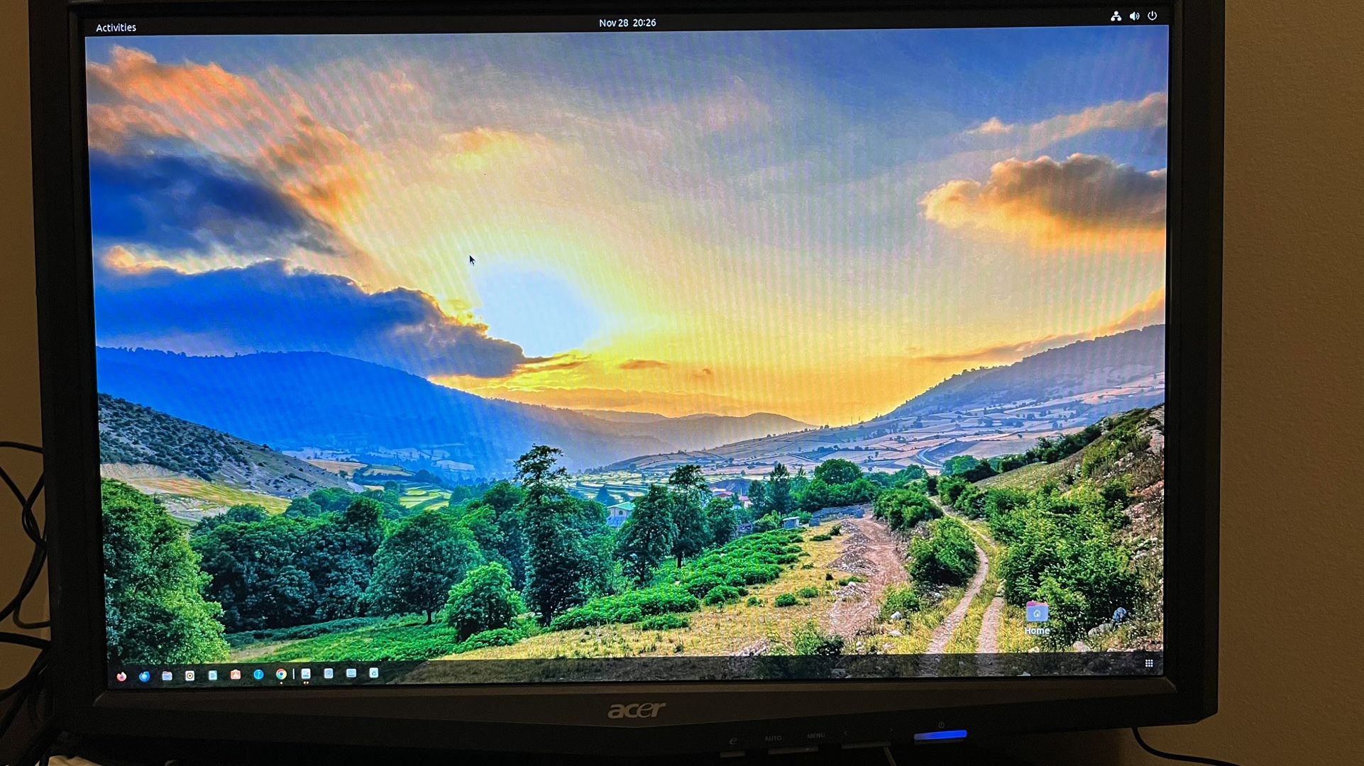 Two Acer Monitors with HDMI cables 