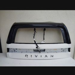 2022 2023 2024 RIVIAN R1S LIFTGATE 