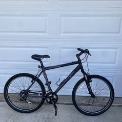 Trek 3700 Men’s Mountain Bike