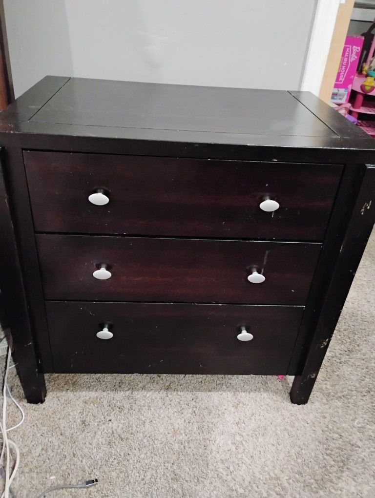 Set of 2 Cherry wood Bedside tables