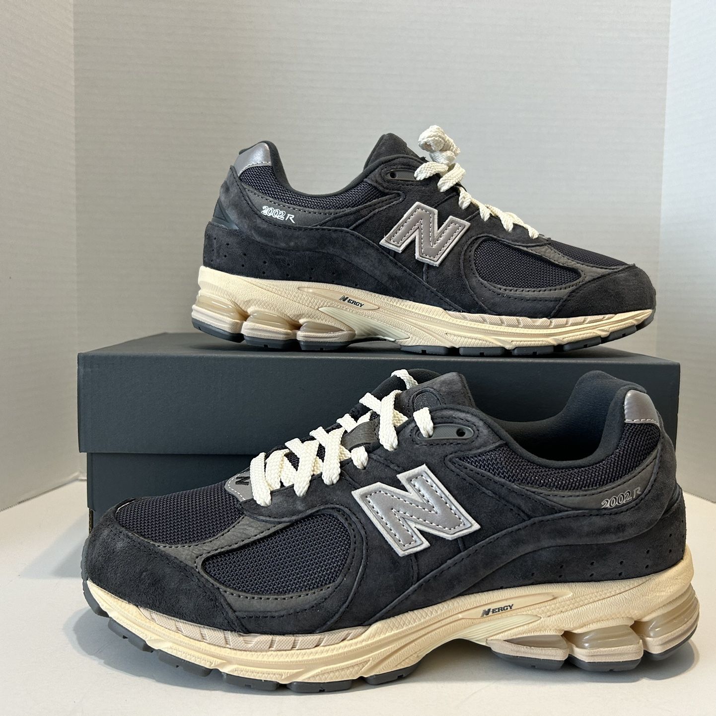 New Balance 2002R “Phantom” Size 9.5 New M2002RHO for Sale in 