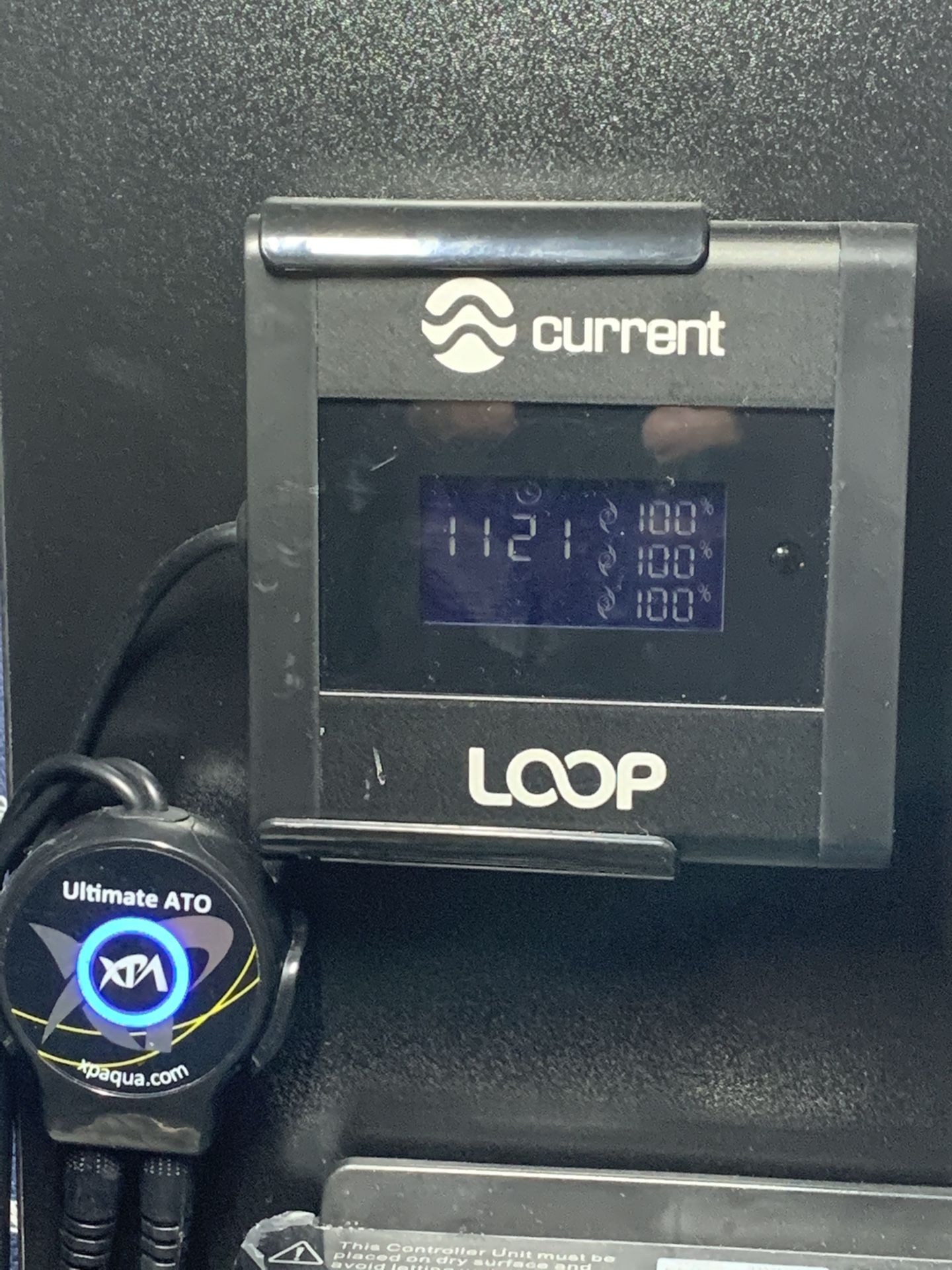 Current “Loop” Aquarium Light With Mounting Arms