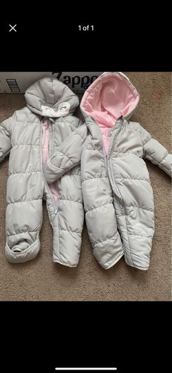 Two pieces snow suit for baby girls  