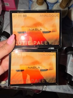 NABLA Eyeshadow Pallet