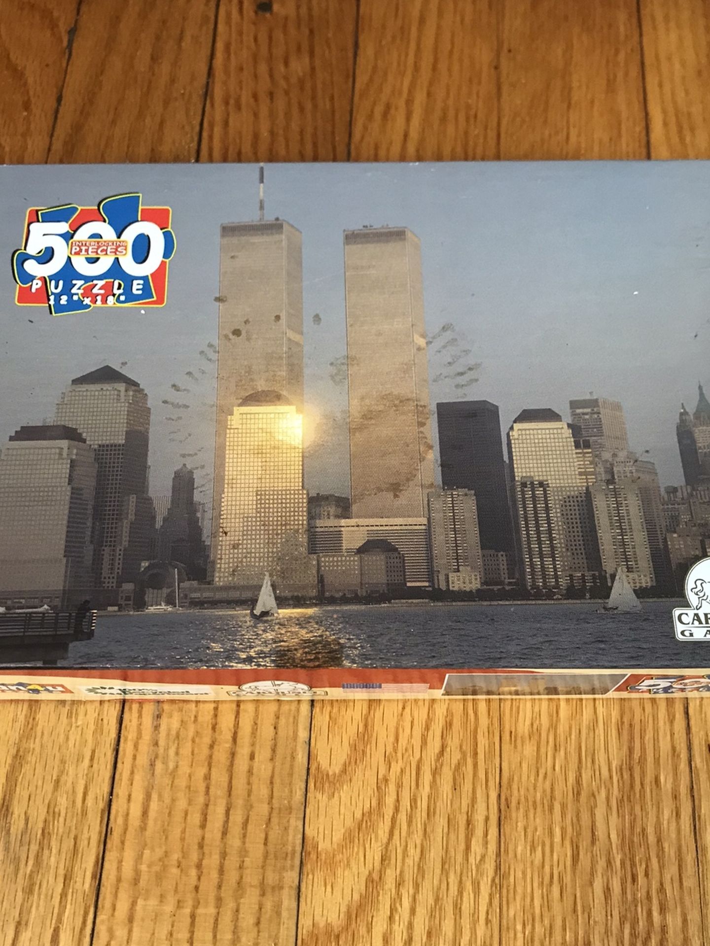 RARE Carousel Games 500 pc Puzzle New York City World Trade Center Twin Towers