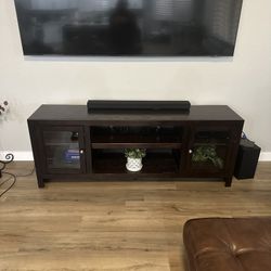 Media Console/Entry Table/accent
