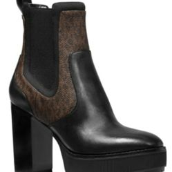 Michael Kors BOOTIES Size9.5
