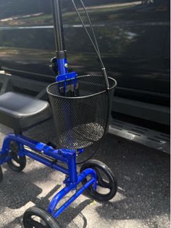 Blue Knee Scooter / Seated Mobility Scooter with Basket – Excellent Condition