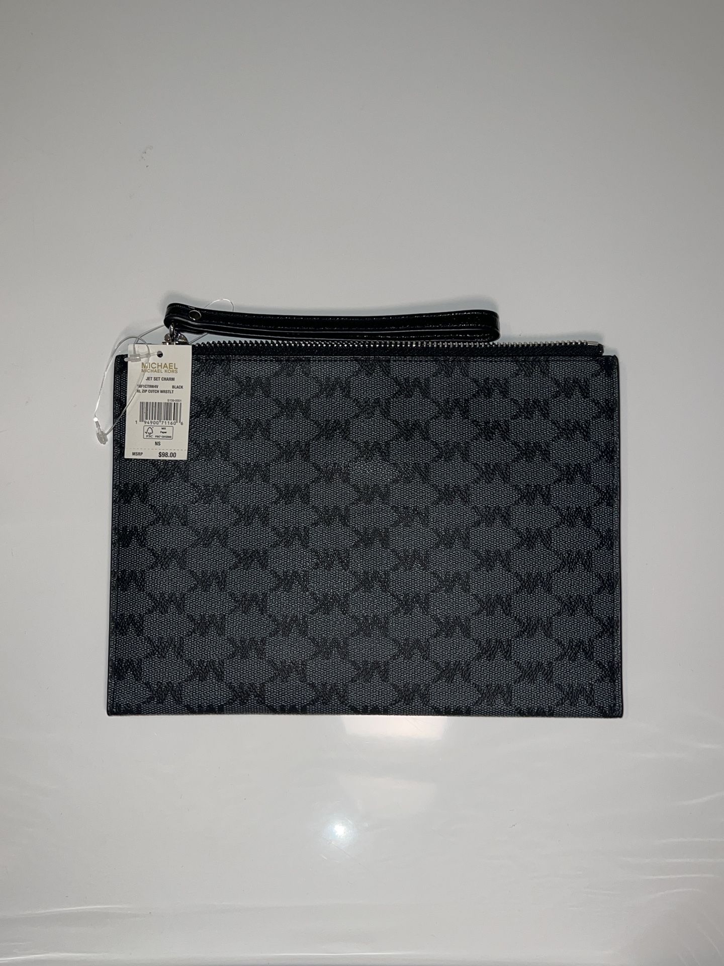 Michael Kors Jet Set Charm Wristlet – NEW with Tags – Black Leather