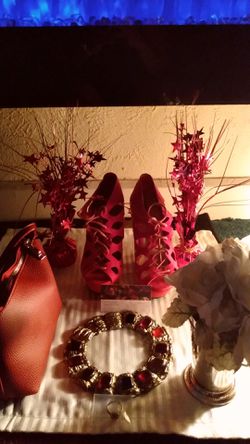 😀 $45 (7) piece all for $45 suede wedges, 👛, flower, Red choker, Ruby ring size 6.5 & (2) red decorations.