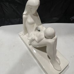 Haeger statue
