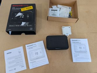 Honeywell Home X7B Smart Thermostat, Black (X7BMC2B) - Matter
