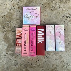 Kylie Jenner Y Milk Makeup 