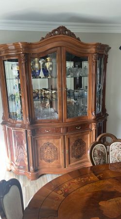 Mahogany China Cabinet 