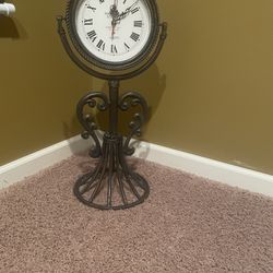 Old style fancy clock