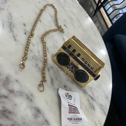 Mini speaker audio blaster necklace