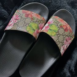 Gucci Slides 