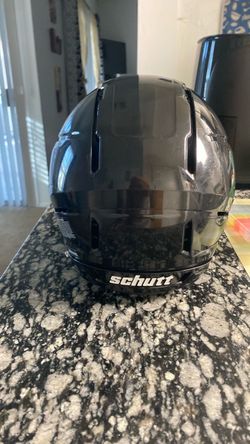 Schutt F7  Football Helmet