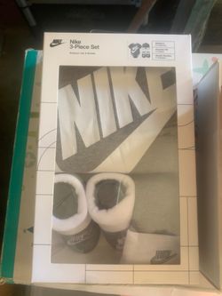 Nike set for baby