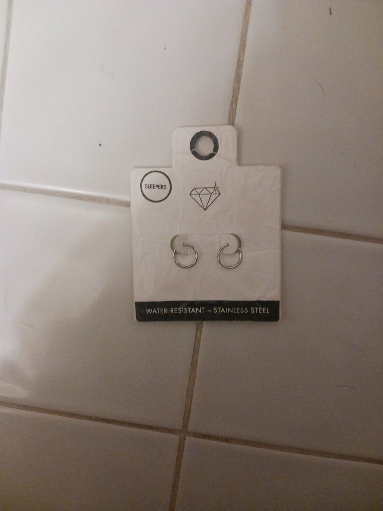 The Packageing Got Wet A Little But But The Rest Is In Perfect Condition