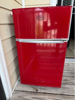 Mini Fridge