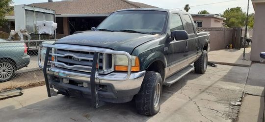 Ford F250 2001 gas engine v10