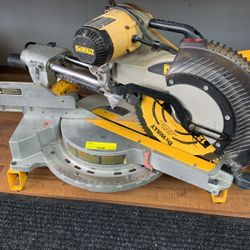 Dewalt 12” Dual Bevel Sliding Miter Saw DWS780