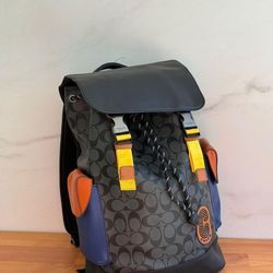 backpacks 🎒
$70