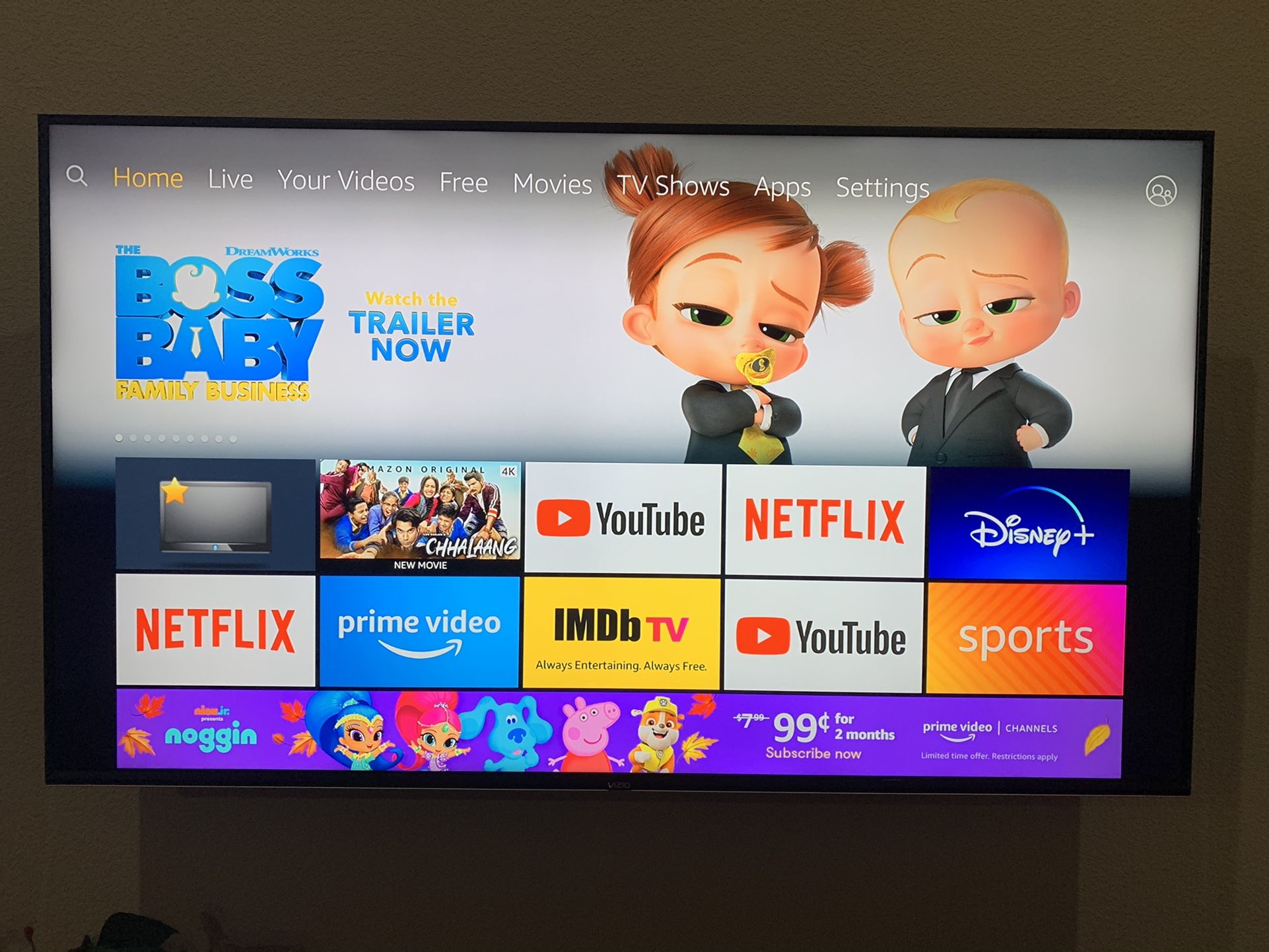 70 inch 4K Vizio LED TV-with Alexa, Google assistant-Excellent condition