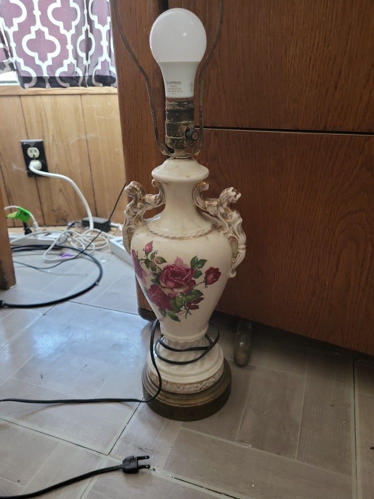 floral lamp vintage