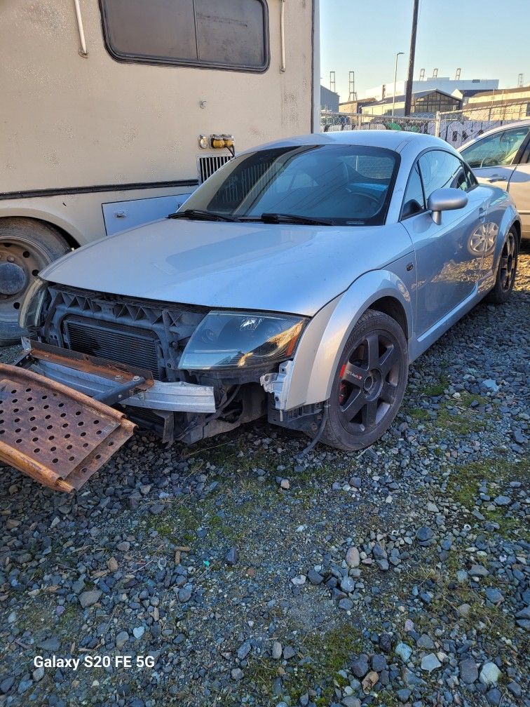2000 Audi TT