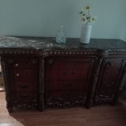 Furniture, Antique 