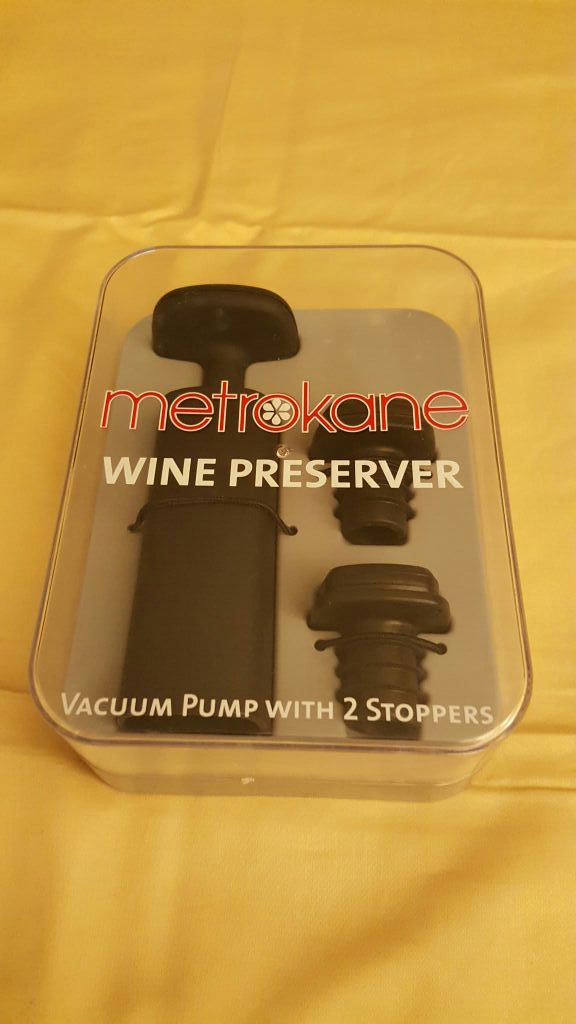 Metrokane Wine Preserver Vacuum Pump with 2 Stoppers