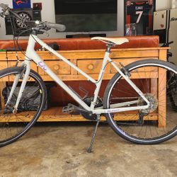 Live Road Comfort Bike Hybrid Large 
