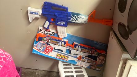 Toy guns